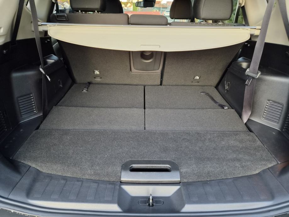 Nissan X-Trail 1,7 dCi N-Connecta -LED-NAVI-KAM.360-ALU-PANO-7 SJEDALA, fotografija 19