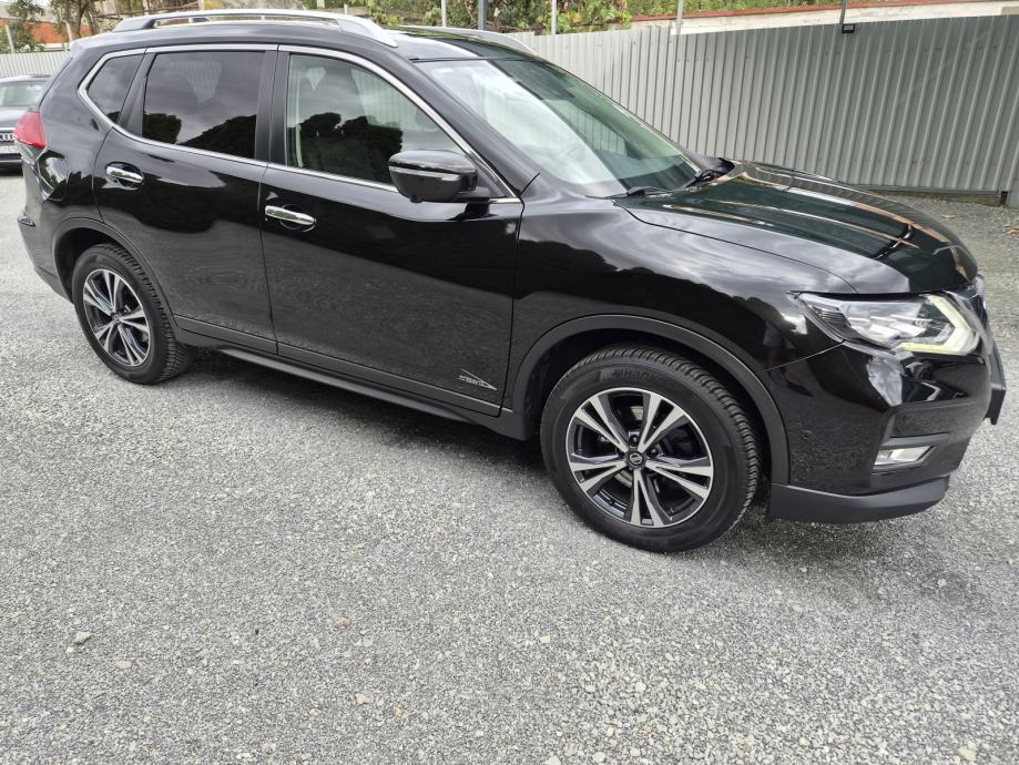 Nissan X-Trail 1,7 dCi N-Connecta -LED-NAVI-KAM.360-ALU-PANO-7 SJEDALA, fotografija 8