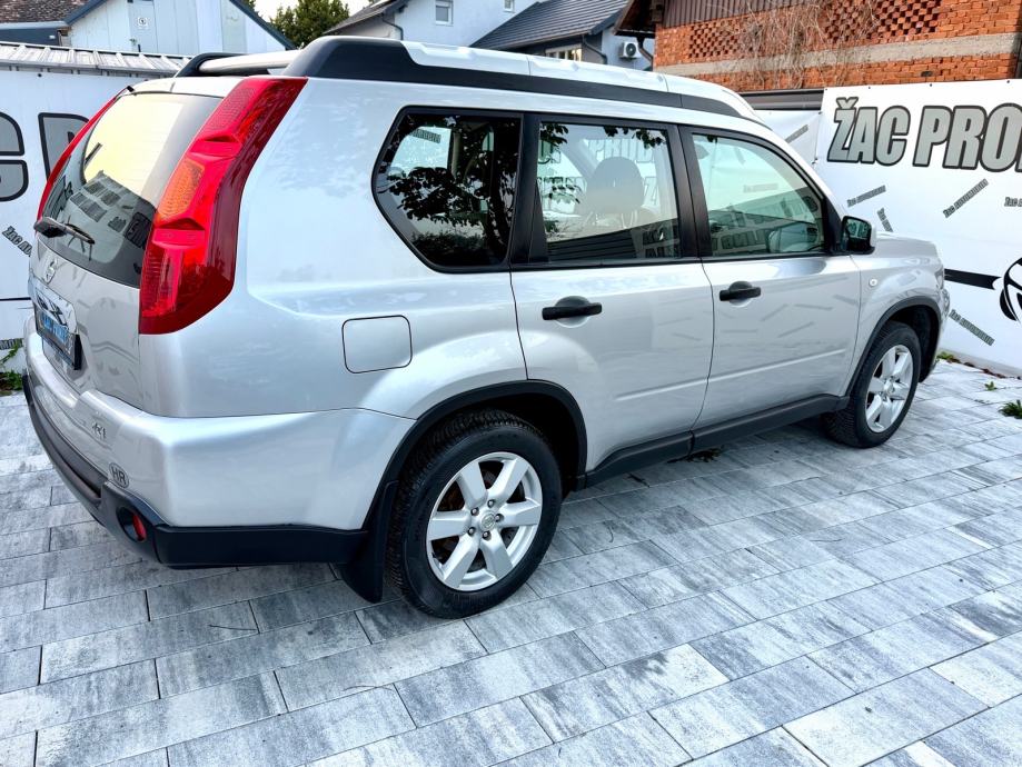 Nissan X-Trail 2,0 dCi KLIMA ** 4x4 ** # KAO NOV # KRED-KART HR- AUTO, fotografija 6