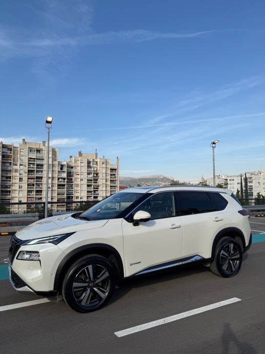 Nissan X-Trail e-Power Tekna, fotografija 4