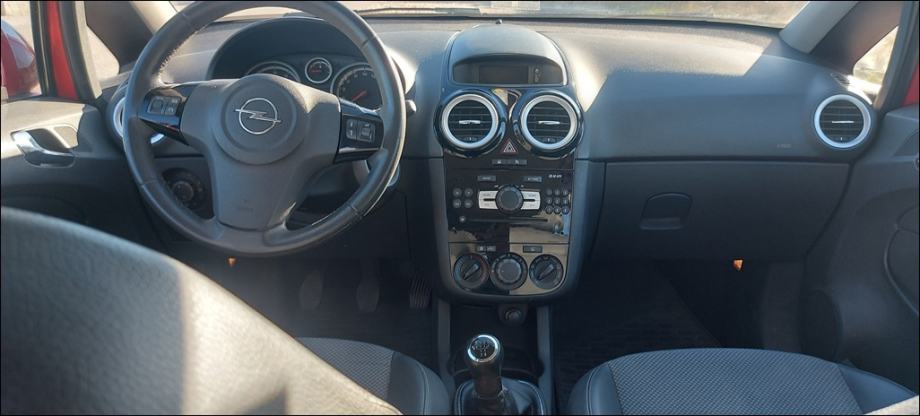ODLIČNA! Corsa 1,2 16V,2007 g.1.VL,KA NOVA,reg.07/27,KLIMA,SERVISIRANA, fotografija 5