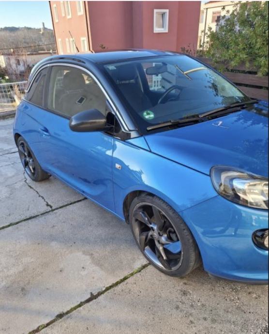 Opel Adam 1,0 6800€, fotografija 2
