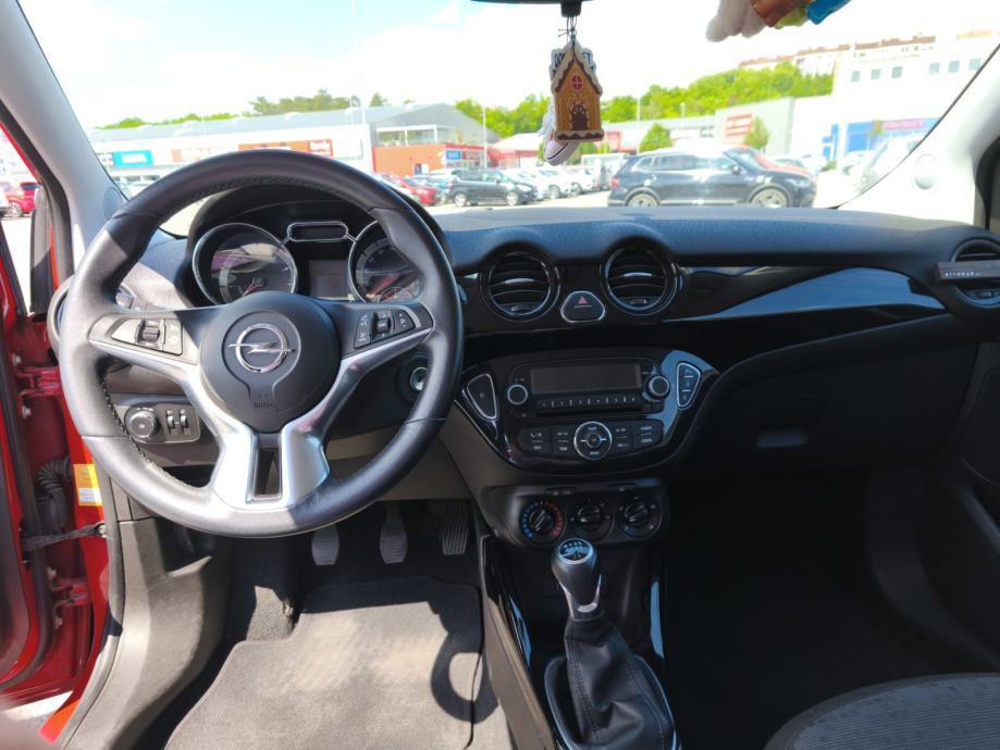 Opel Adam 1.2 - Registriran godinu dana! 6/27, fotografija 6