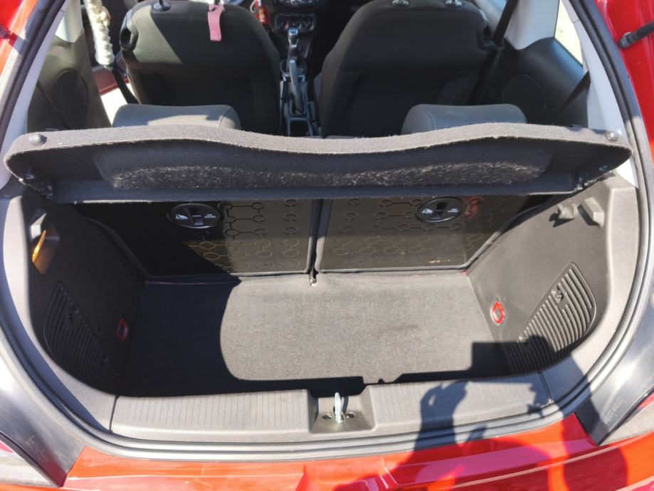 Opel Adam 1.2 - Registriran godinu dana! 6/27, fotografija 12