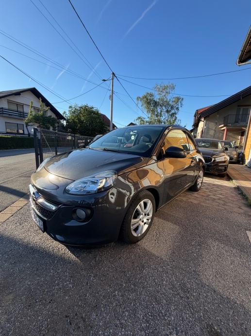 Opel Adam