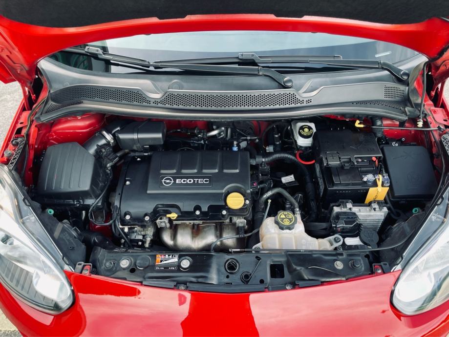 Opel Adam 1.2i, Temp, Navi, ... savršeno stanje, fotografija 15