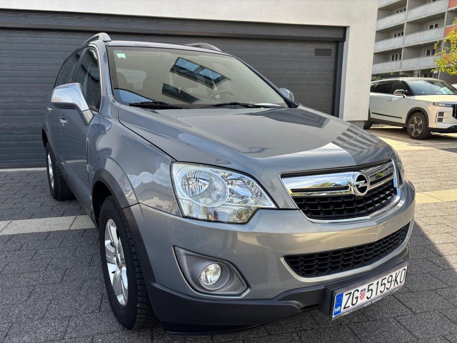 Opel Antara benzin,HR.Auto,samo 81ooo kilometara,servisna knjiga,NOVO!, fotografija 6