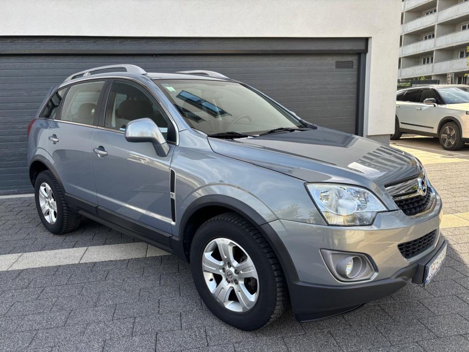 Opel Antara benzin,HR.Auto,samo 81ooo kilometara,servisna knjiga,NOVO!, fotografija 7