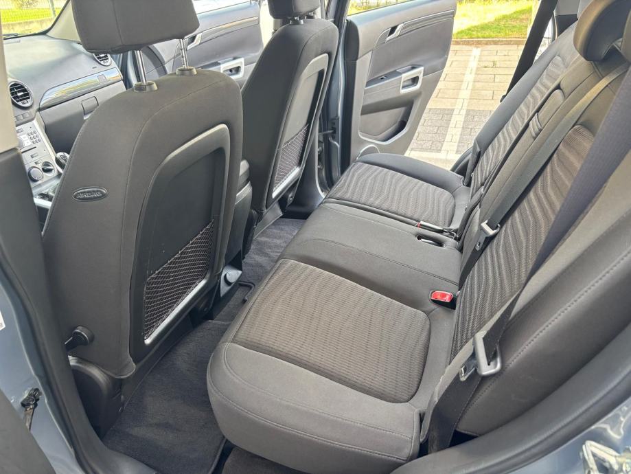 Opel Antara benzin,HR.Auto,samo 81ooo kilometara,servisna knjiga,NOVO!, fotografija 12