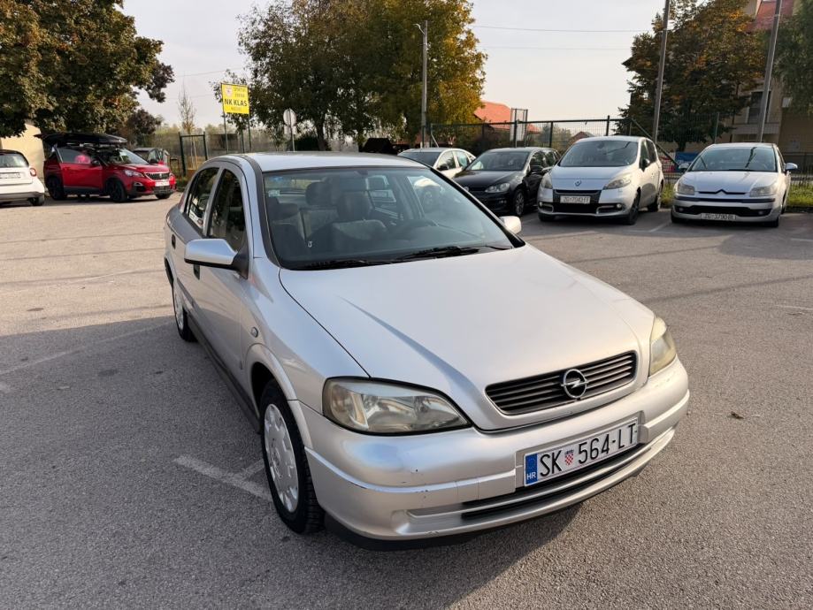 Opel Astra 1,2 AUTO ODLICAN ZA SVOJE GODINE BEZ ULOGA, fotografija 4