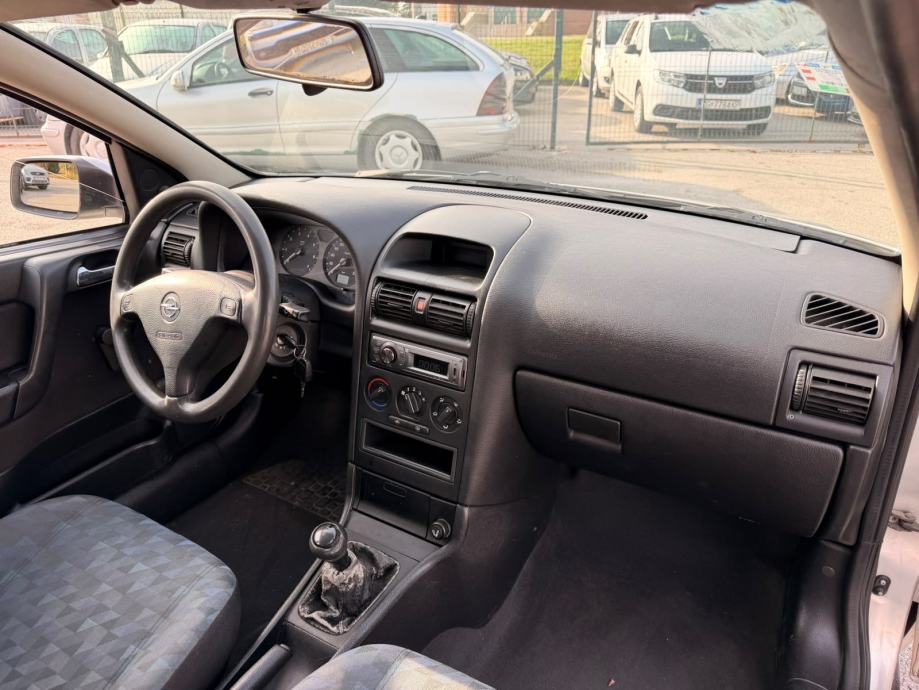 Opel Astra 1,2 AUTO ODLICAN ZA SVOJE GODINE BEZ ULOGA, fotografija 9