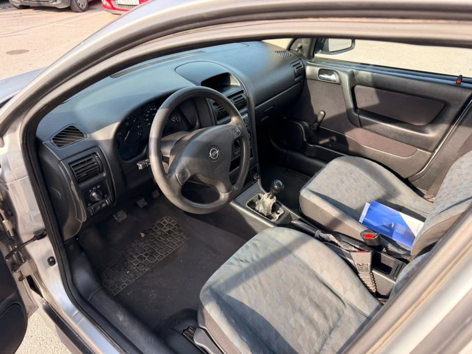 Opel Astra 1,2 AUTO ODLICAN ZA SVOJE GODINE BEZ ULOGA, fotografija 17