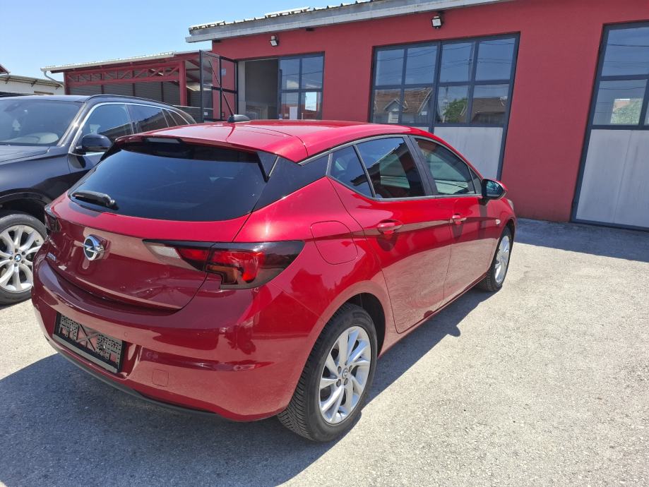 Opel Astra 1,2 Turbo, fotografija 4