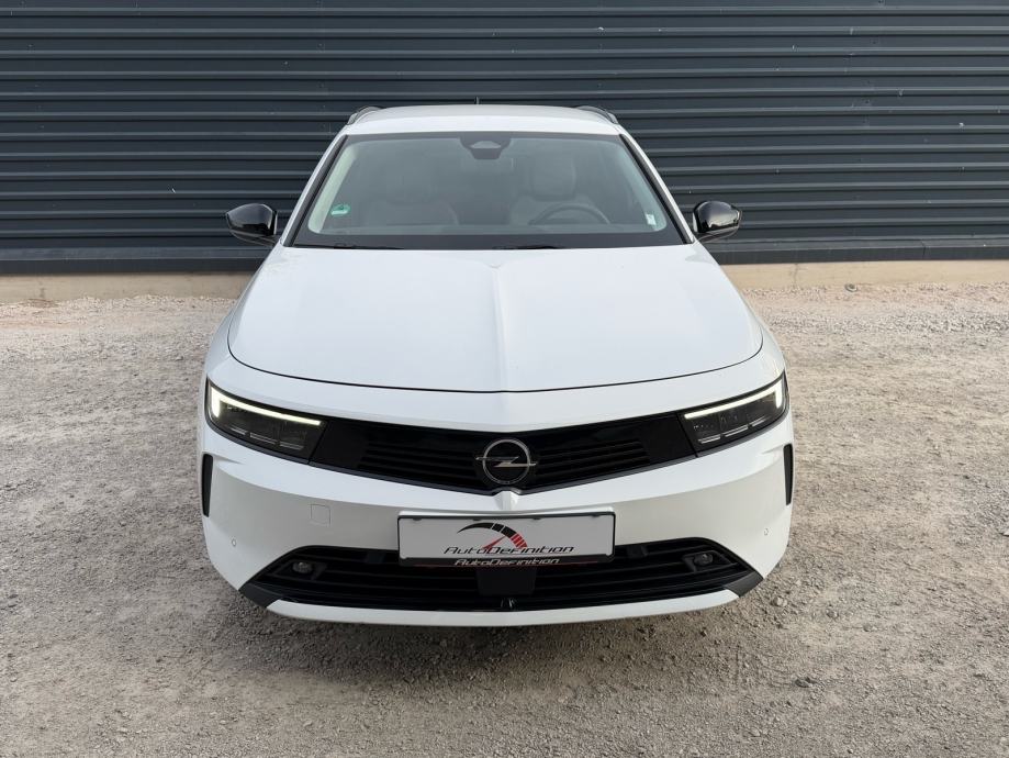 Opel Astra 1,2 Turbo, fotografija 2