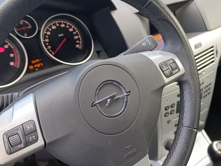 Opel Astra 1,4 16V 100.000 km - VIDEO PRIKAZ VOZILA, fotografija 16