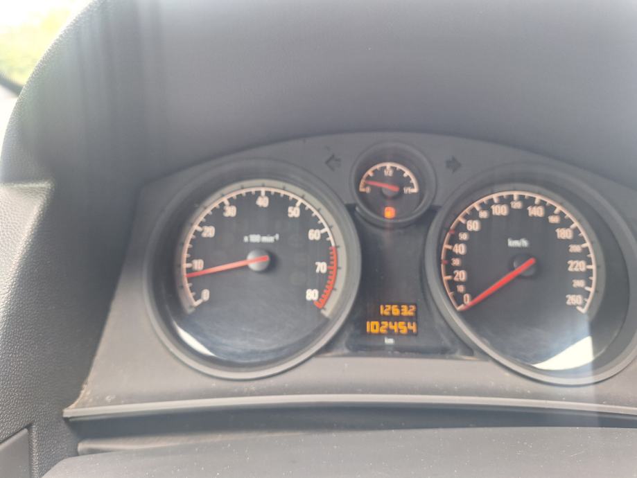Opel Astra 1,4 16V,, 102 tkm hr auto, fotografija 12
