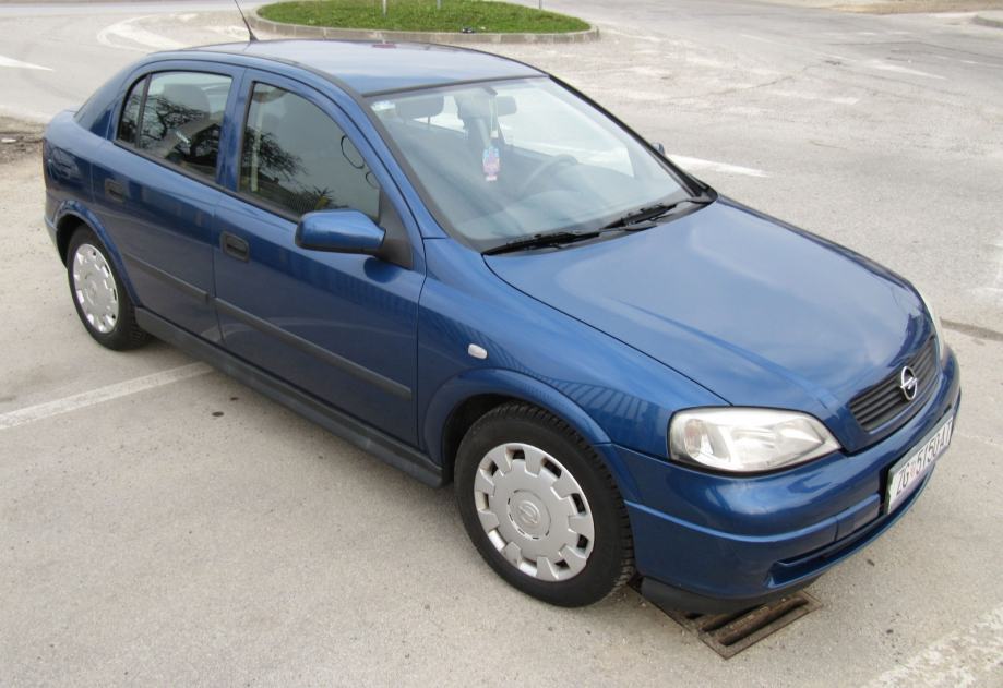 Opel astra 2002