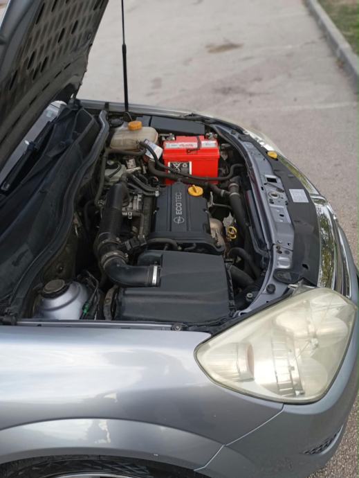 Opel Astra 1,4 16V Enjoy - CIJENA NIJE FIKSNA, fotografija 6