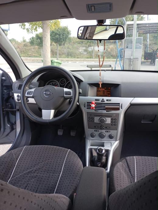 Opel Astra 1,4 16V Enjoy - CIJENA NIJE FIKSNA, fotografija 4