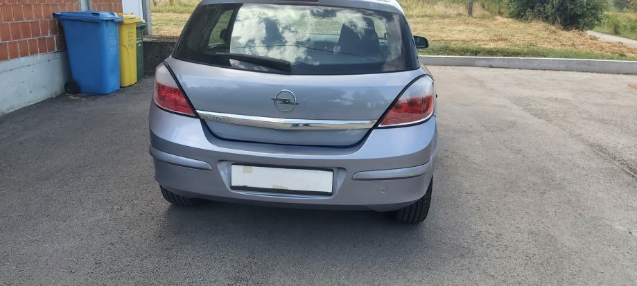 Opel Astra 1,4 16V REG GODINU DANA VELIKI SERVIS, fotografija 6