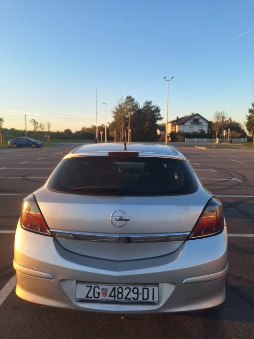 Opel Astra 1,4 16V, fotografija 4