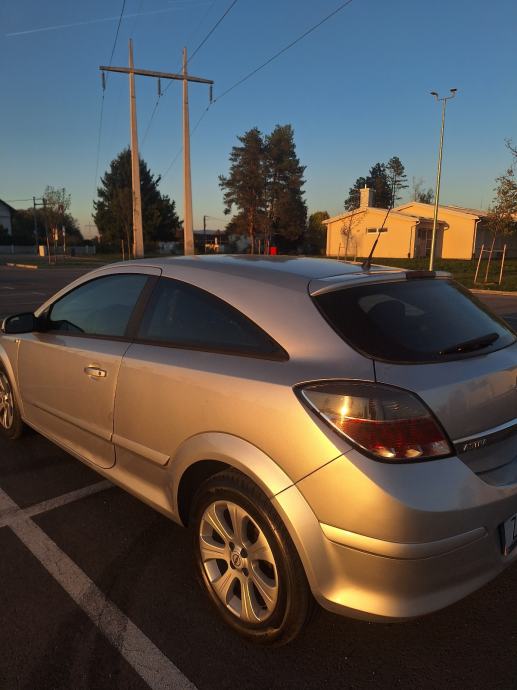 Opel Astra 1,4 16V, fotografija 6