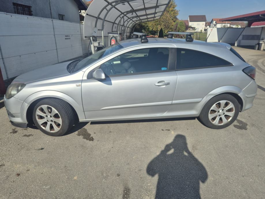Opel Astra 1,4 16V, fotografija 3