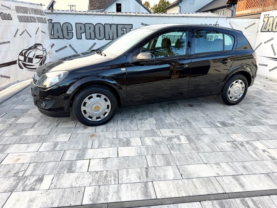 OPEL ASTRA 1,4 =HR AUTO= REG 1-GOD =SERVISNA KNJIGA= KLIMA, fotografija 10