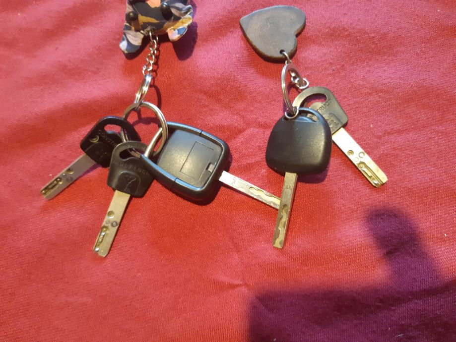 Opel Astra 1,4, fotografija 17