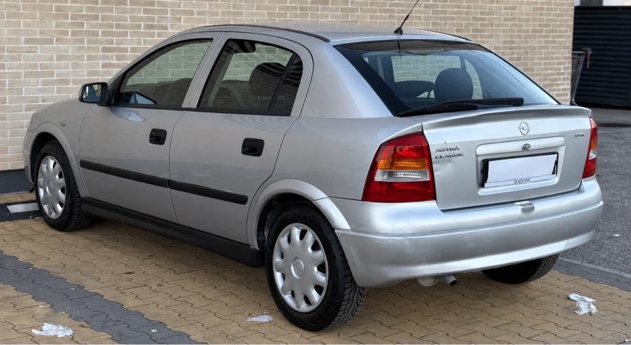 Opel Astra 1,4i•HR.AUTO•196TKM•REGISTRIRAN GODINU DANA•, fotografija 8