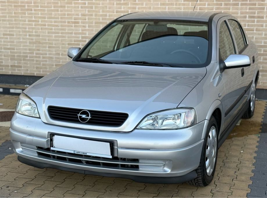 Opel Astra 1,4i•HR.AUTO•196TKM•REGISTRIRAN GODINU DANA•, fotografija 2