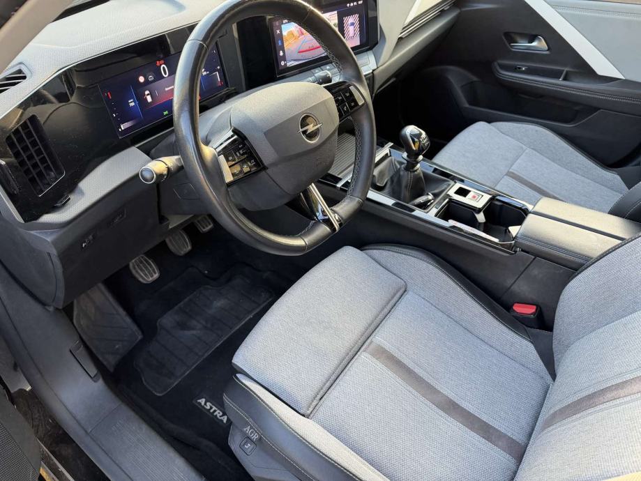 Opel Astra 1,5 D CDTI Elegance, fotografija 5