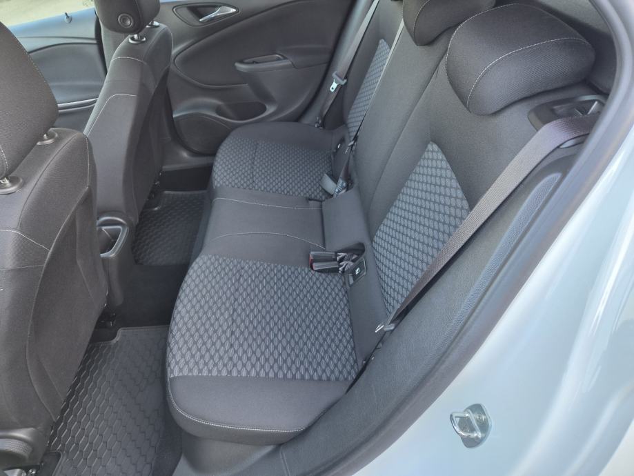 Opel Astra 1,5 D 105ks Reg.01/2027 God., fotografija 11