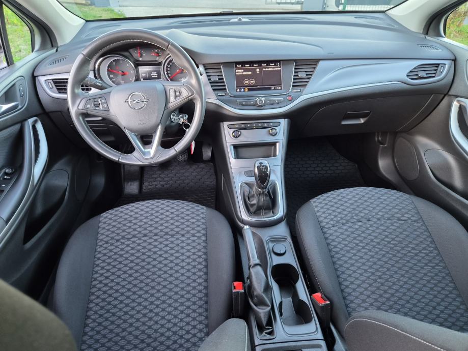 Opel Astra 1,5 D 105ks Reg.01/2027 God., fotografija 10