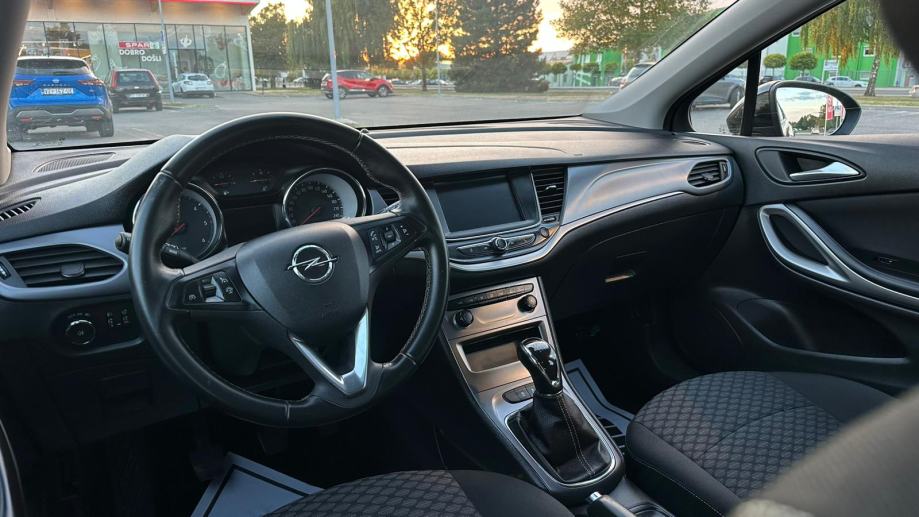 Opel Astra 1,5 D Enjoy, fotografija 2