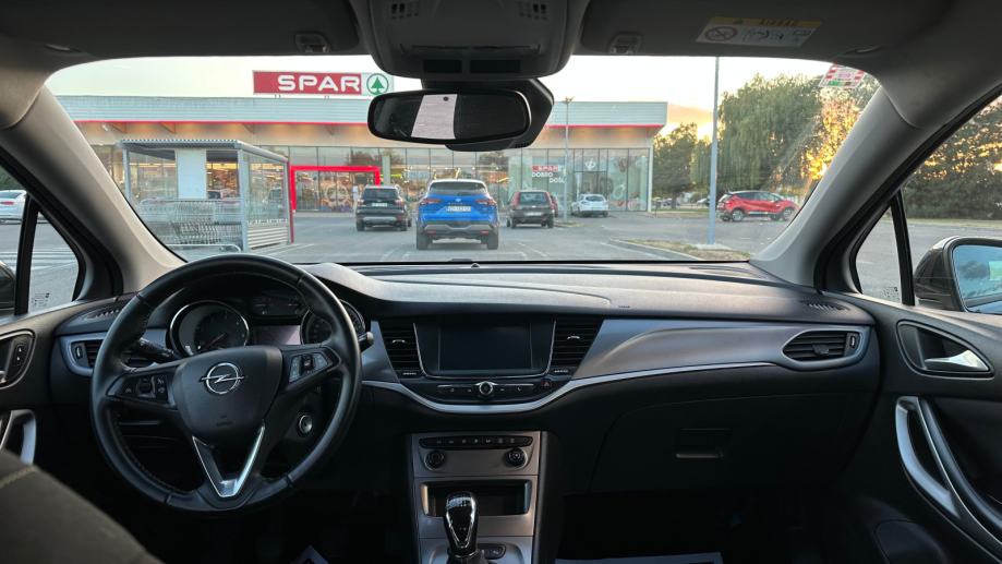Opel Astra 1,5 D Enjoy, fotografija 4
