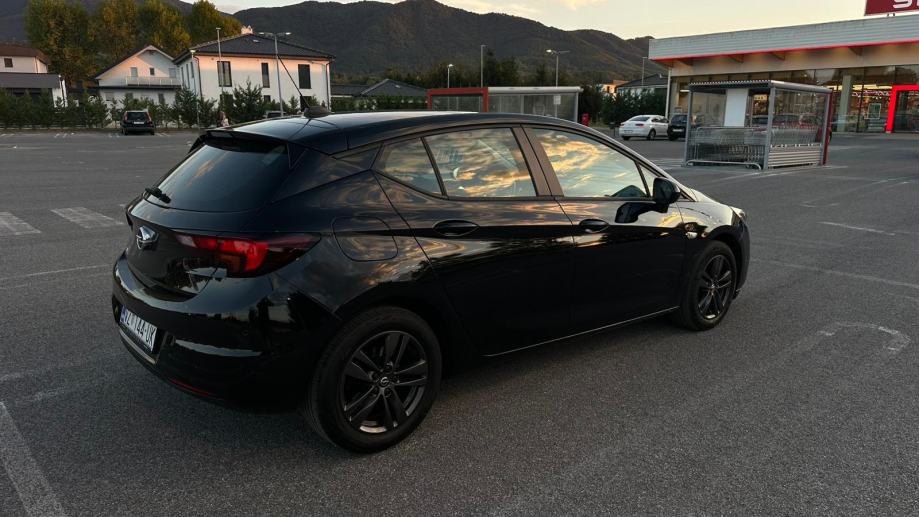 Opel Astra 1,5 D Enjoy, fotografija 6