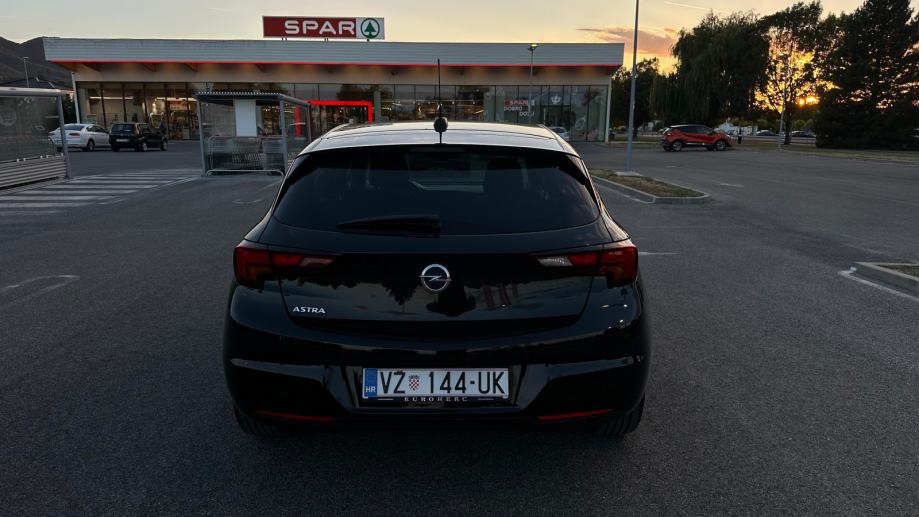 Opel Astra 1,5 D Enjoy, fotografija 7