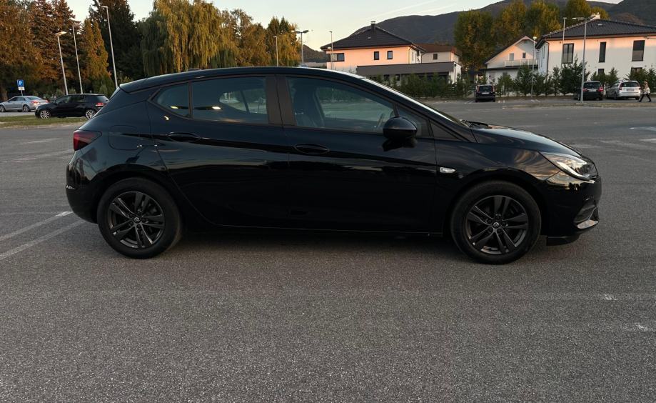Opel Astra 1,5 D Enjoy, fotografija 11