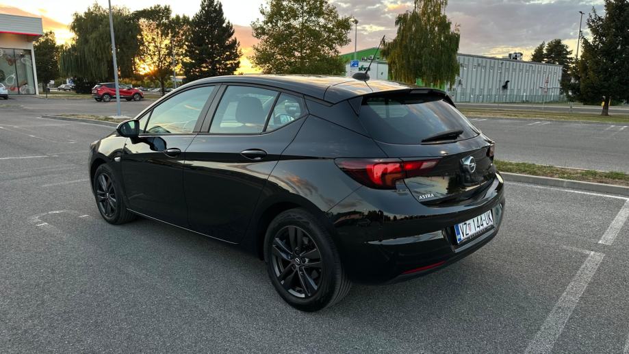 Opel Astra 1,5 D Enjoy, fotografija 12