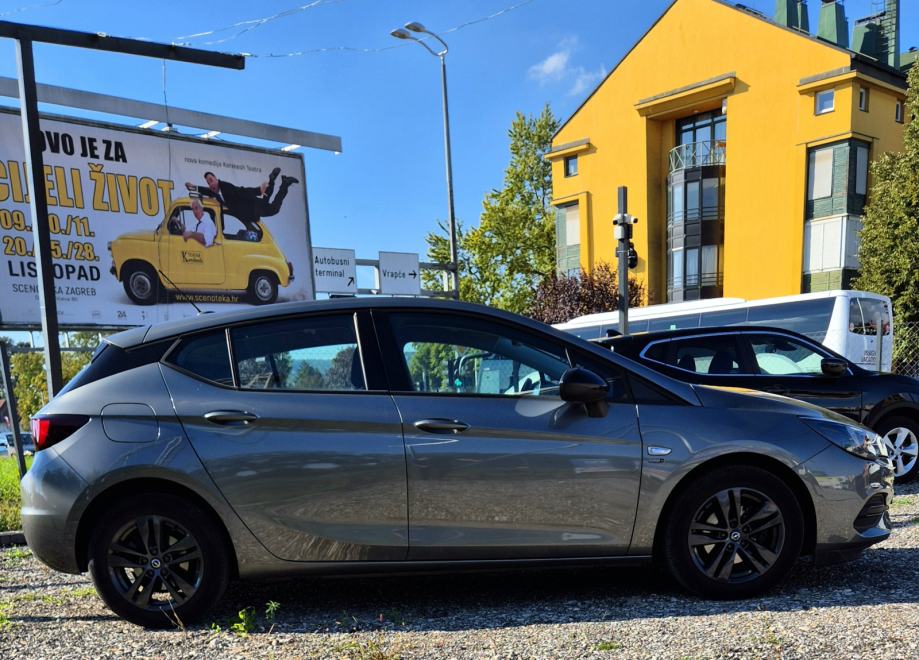Opel Astra 1,5 D, fotografija 8