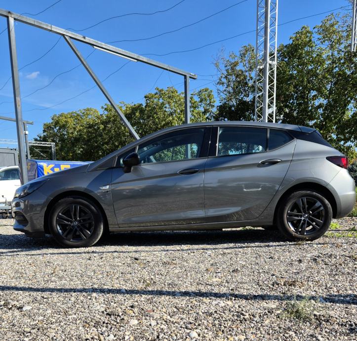 Opel Astra 1,5 D, fotografija 3