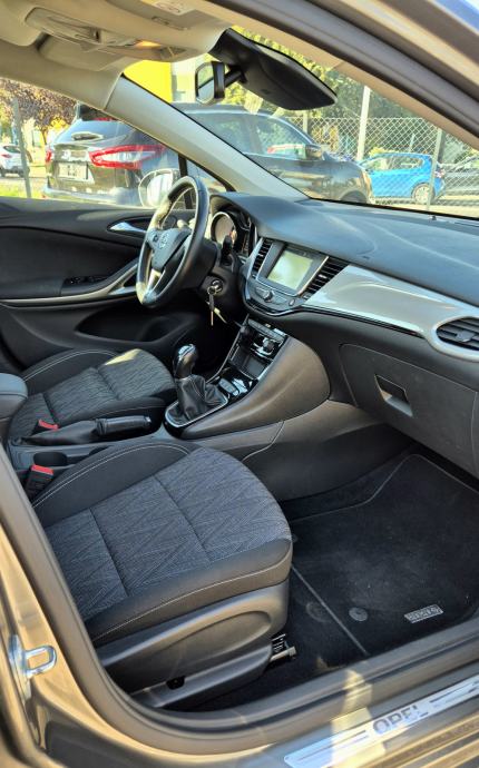 Opel Astra 1,5 D, fotografija 20