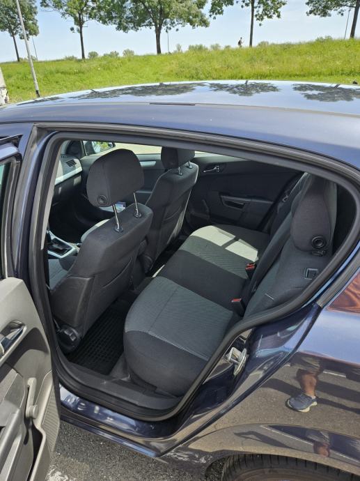 Opel Astra 1,6 16V, fotografija 4