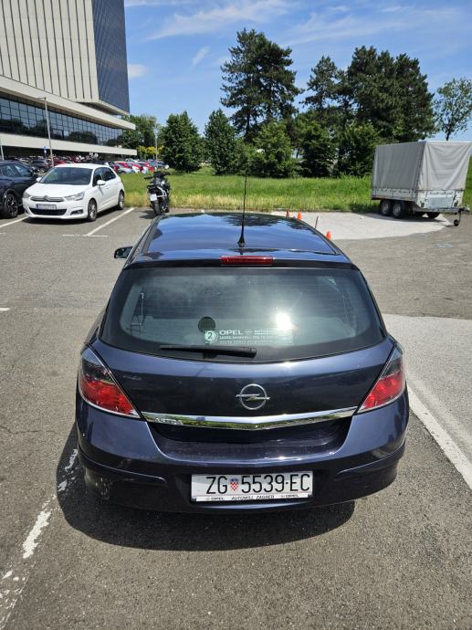 Opel Astra 1,6 16V, fotografija 9