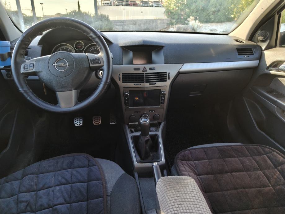 Opel Astra 1,6 16V, fotografija 4