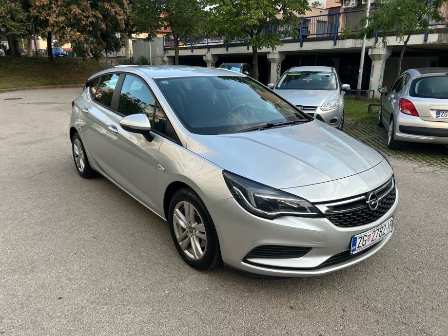Opel Astra 1,6,Cdti*2017,god**Nije uvoz!!, fotografija 4