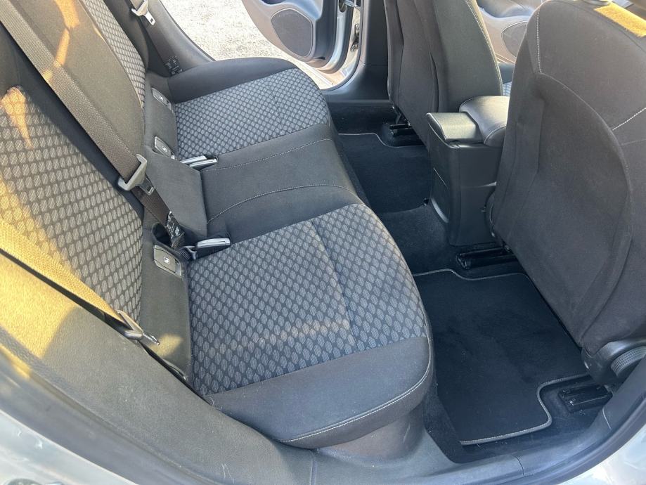 Opel Astra 1,6,Cdti*2017,god**Nije uvoz!!, fotografija 12