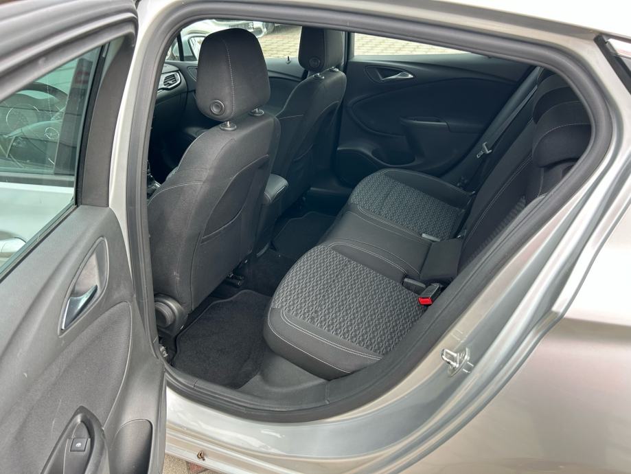 Opel Astra 1,6 CDTI 2019.,Sport, TEMP.,LED, ALU17, GARANCIJA..., fotografija 14