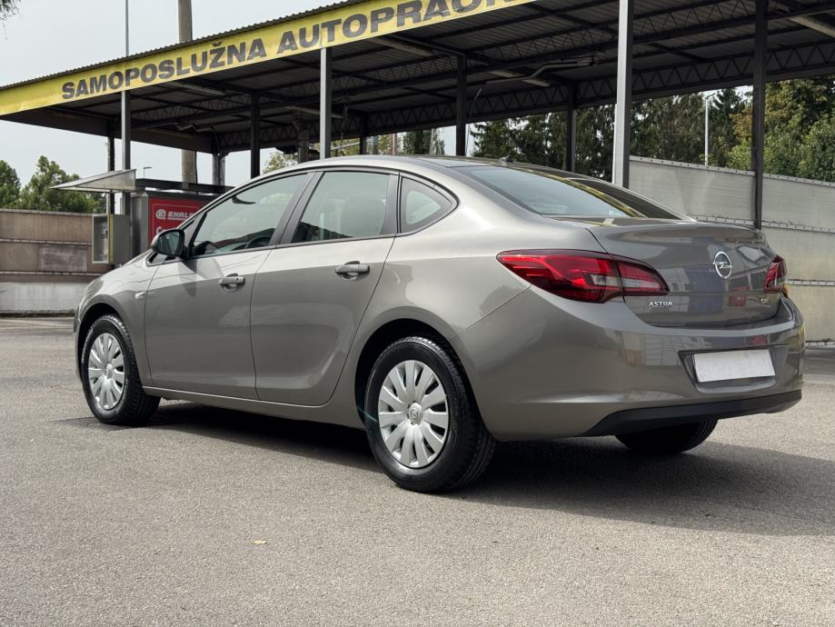Opel Astra 1.6 CDTI #1.VLASNIK # HR AUTO # REGA: 05/27 # TOP STANJE #, fotografija 3